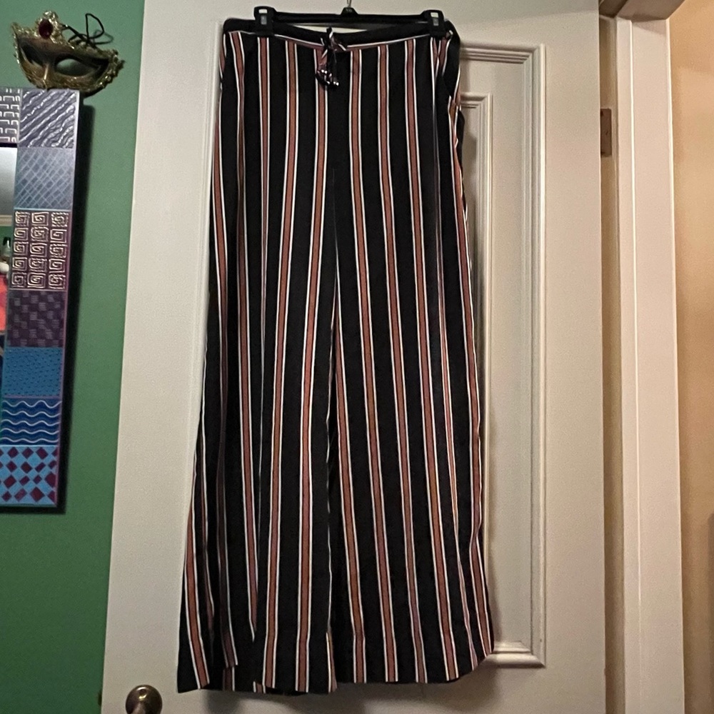 Xhilaration Silky Business Casual pants Black Brown